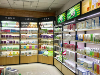 創(chuàng)業(yè)護(hù)膚品行業(yè)加盟 小資生活開化妝品店好開嗎？